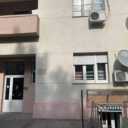 Apartment Downtown Ποντγορίτσα Εξωτερικό φωτογραφία