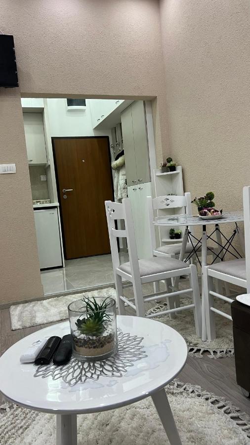 Apartment Downtown Ποντγορίτσα Εξωτερικό φωτογραφία
