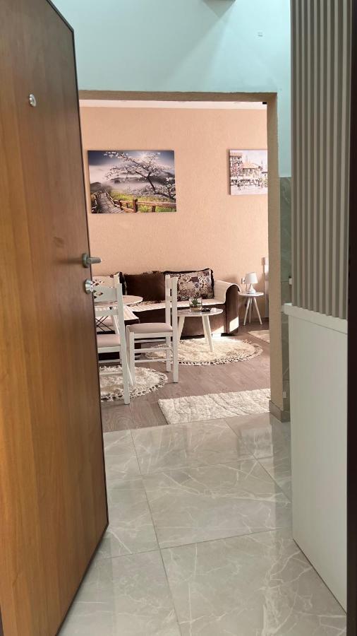 Apartment Downtown Ποντγορίτσα Εξωτερικό φωτογραφία